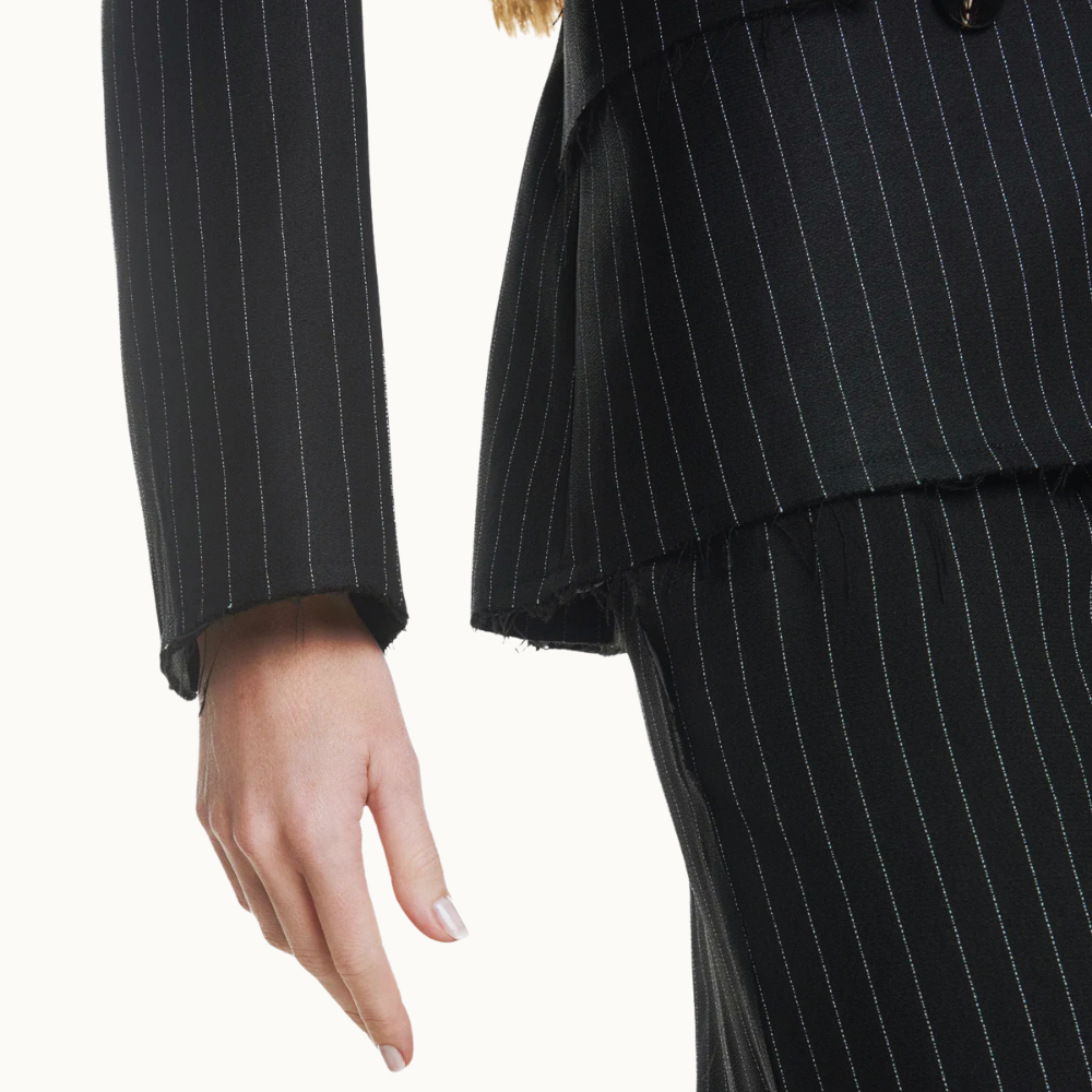 BLAZER ALFAIATARIA ACINTURADO A FIO HEAVY PATOU RISCA DE GIZ