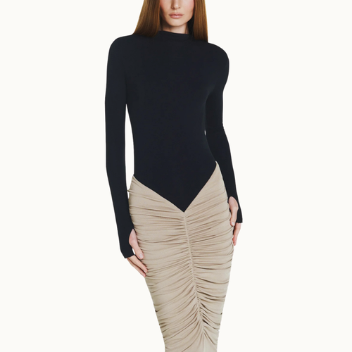VESTIDO LONGO MANGA LONGA SAIA DRPEADA COSTAS ABERTAS MALHA STONE