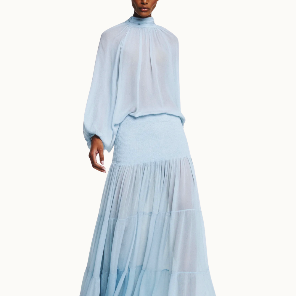 BLUSA MANGA LONGA GOLA ALTA CHIFFON AZUL CLARO
