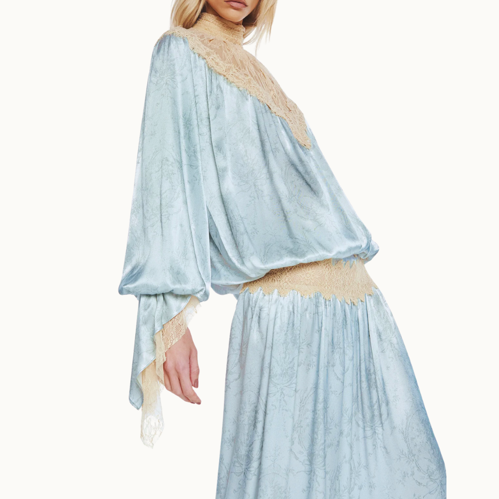 BLUSA MANGA LONGA CETIM LAÇO GOLA RENDA BEGE