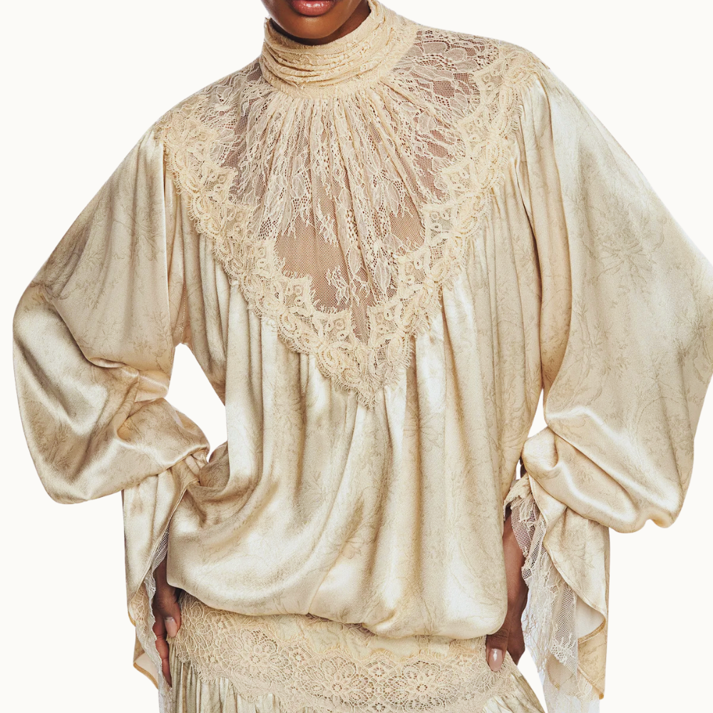 BLUSA MANGA LONGA CETIM LAÇO GOLA RENDA BEGE