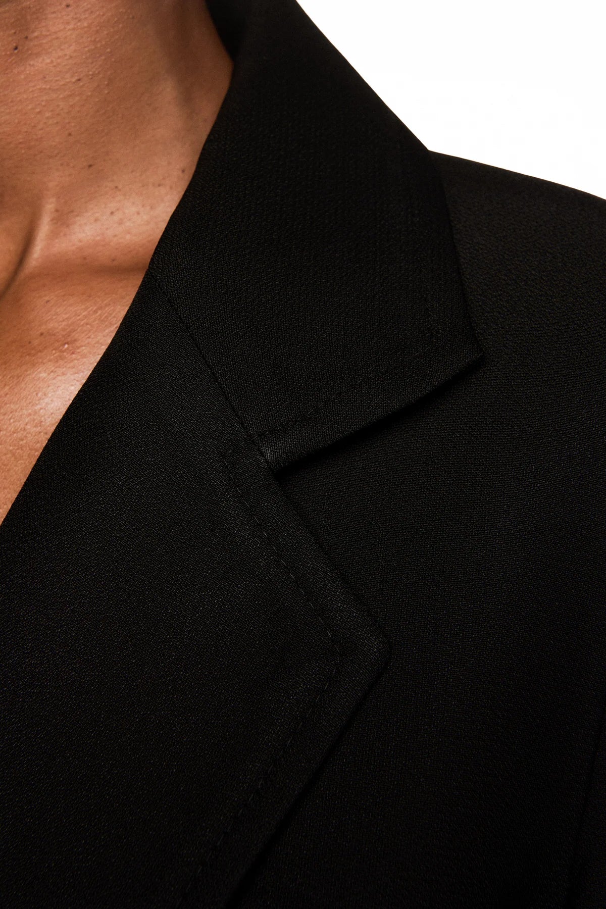 BLAZER ALFAIATARIA ACINTURADO CREPE HEAVY PATOU PRETO