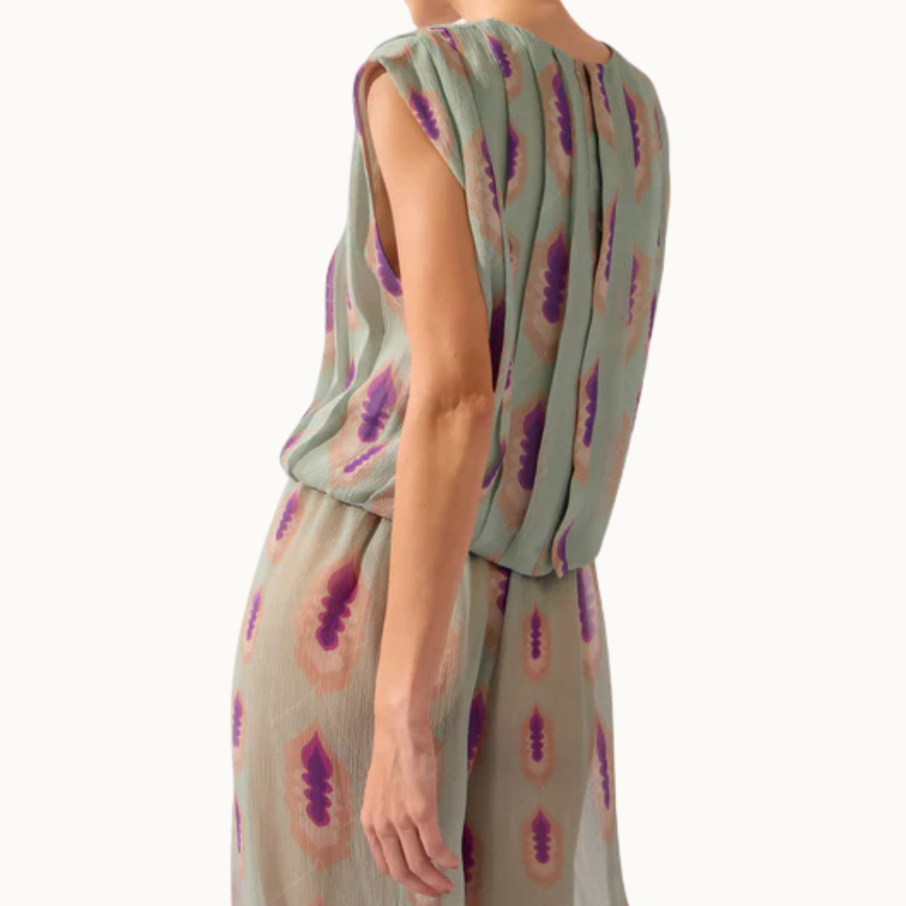 Blusa Pregas Maxi Ombreiras Vibration