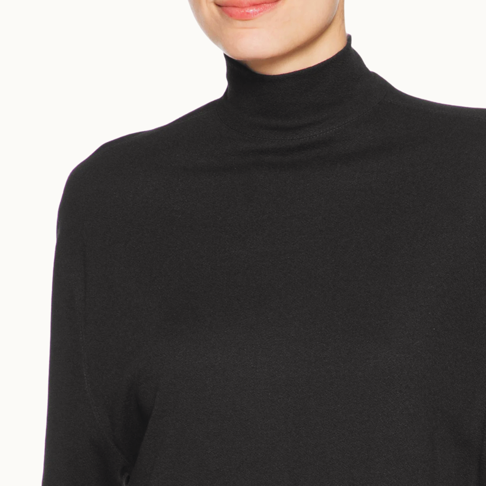 Blusa Feminina Malha Crepe Preto Animale
