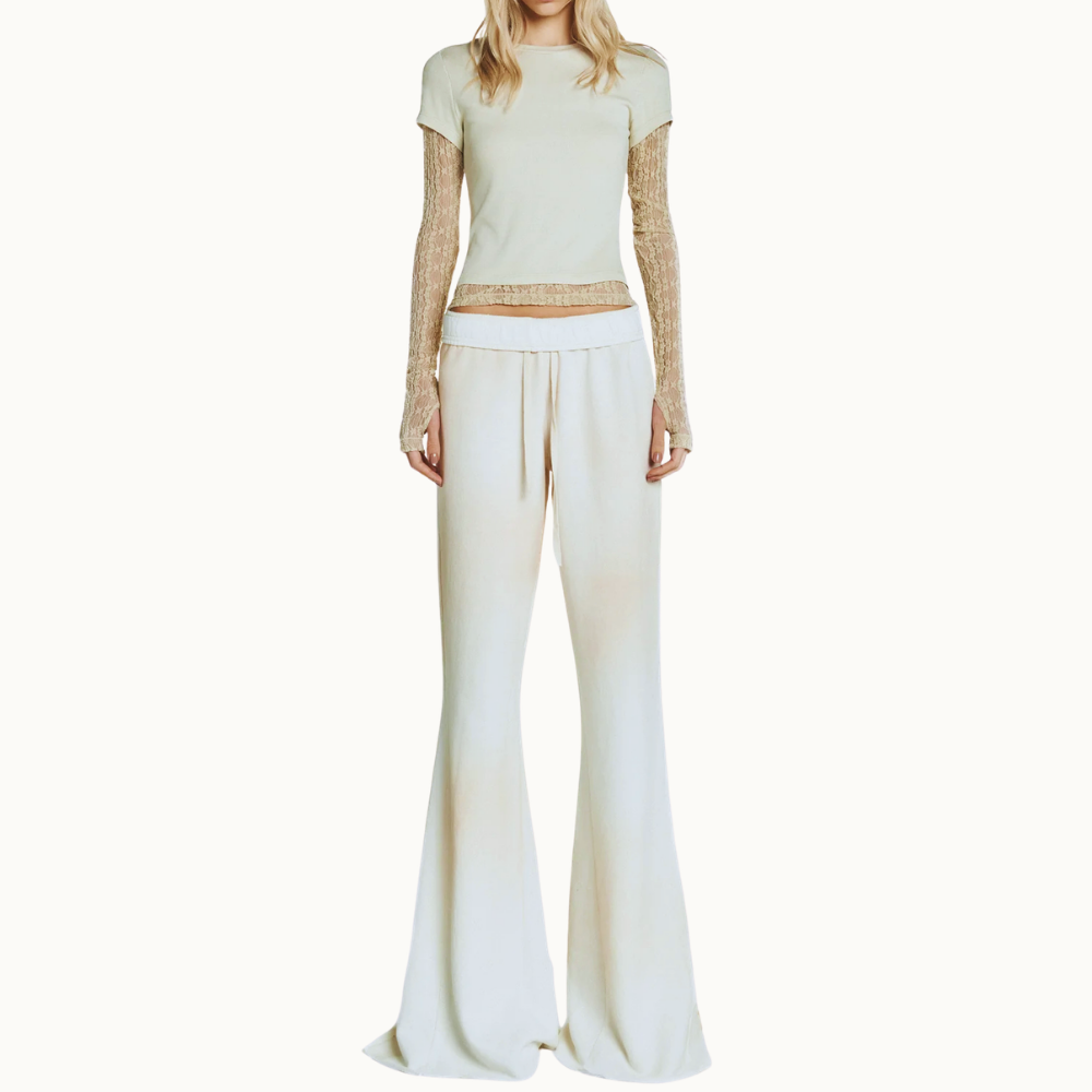 CALÇA FLARE DE MOLETOM OFF WHITE