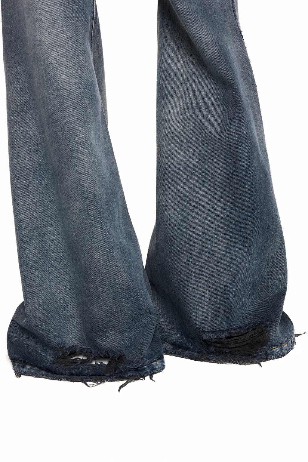 CALÇA JEANS FLARE BOCA DE SINO