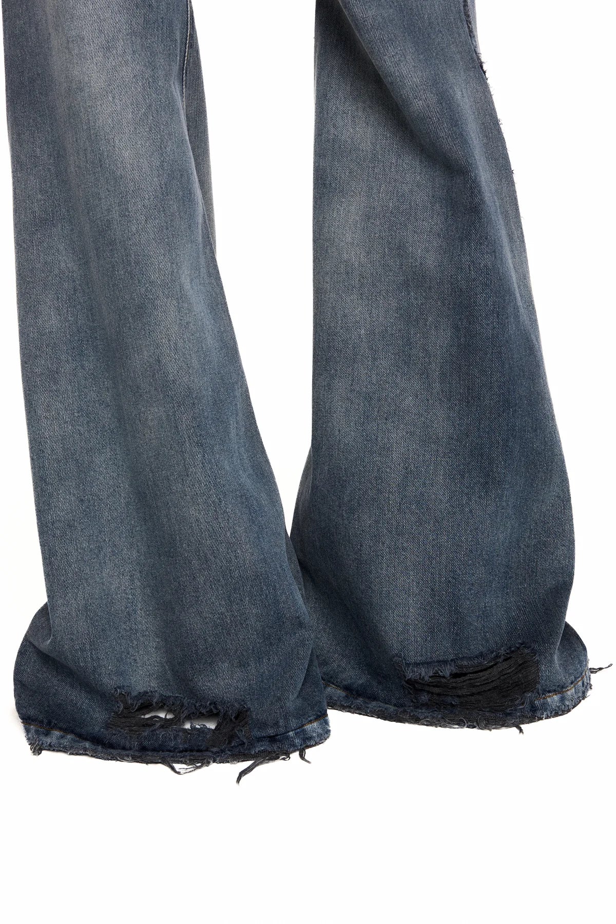 CALÇA JEANS FLARE BOCA DE SINO