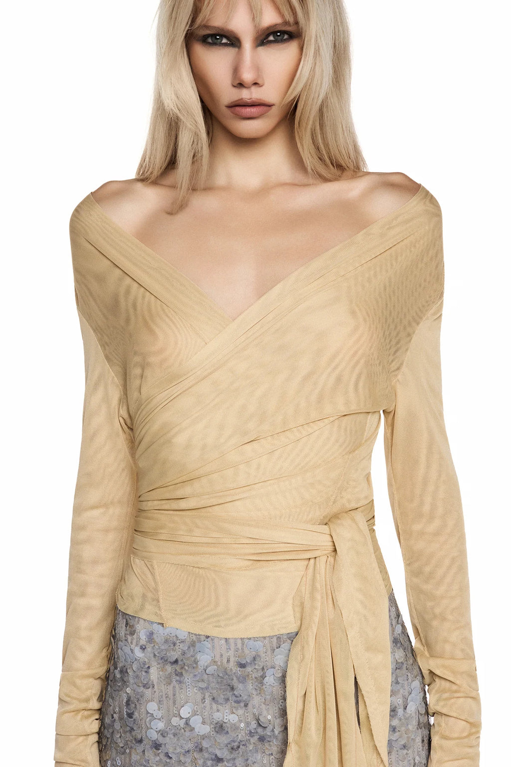 CASHECOUER TULE AMARELO