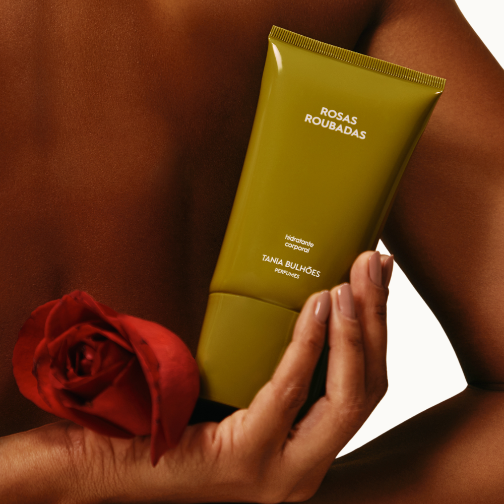 ROSAS ROUBADAS HIDRATANTE CORPORAL 150G
