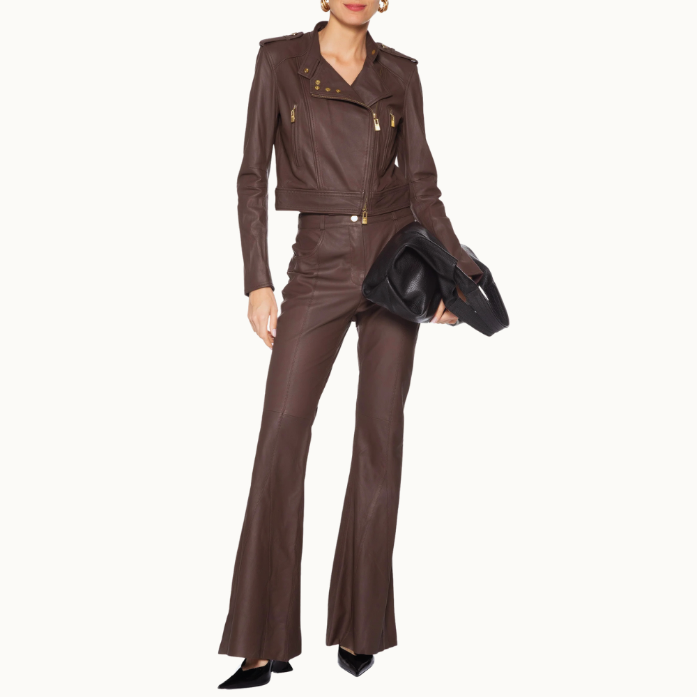 Calça Feminina De Couro Flare Nesgas