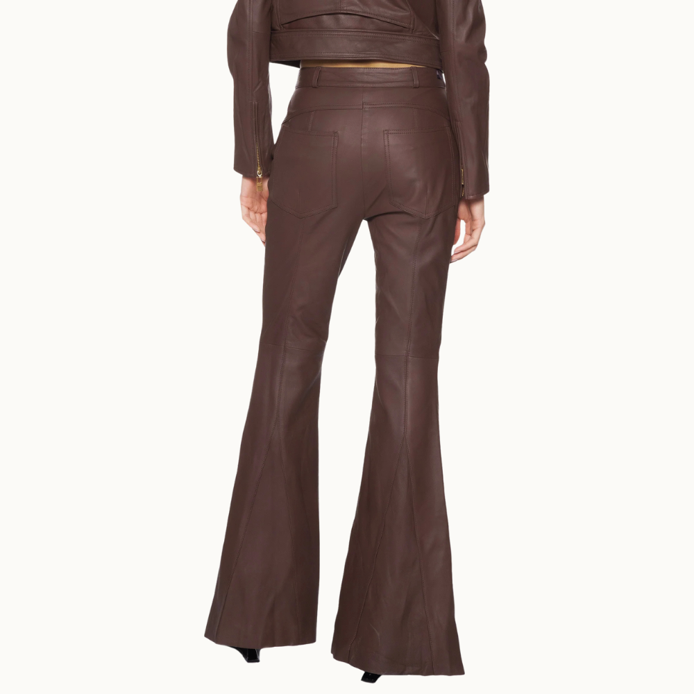 Calça Feminina De Couro Flare Nesgas