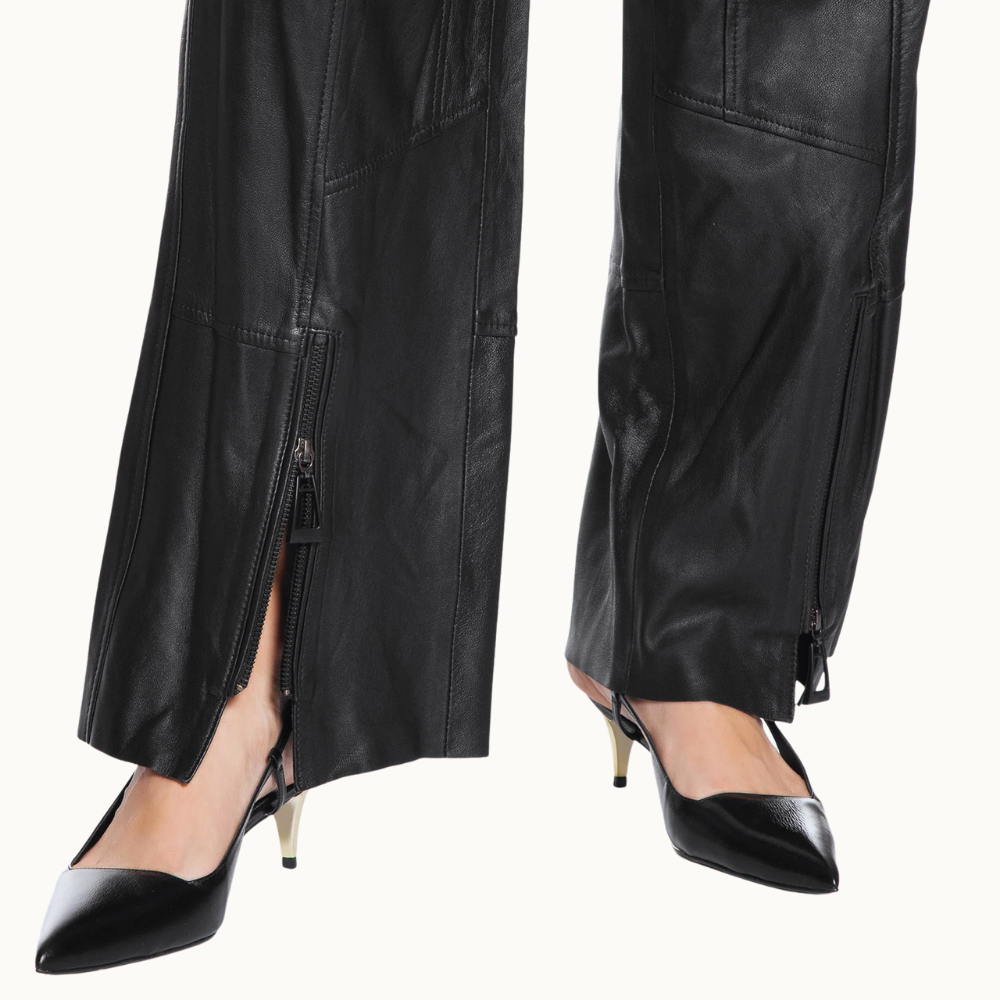 Calça Feminina De Couro Sport Recorte Pespontos