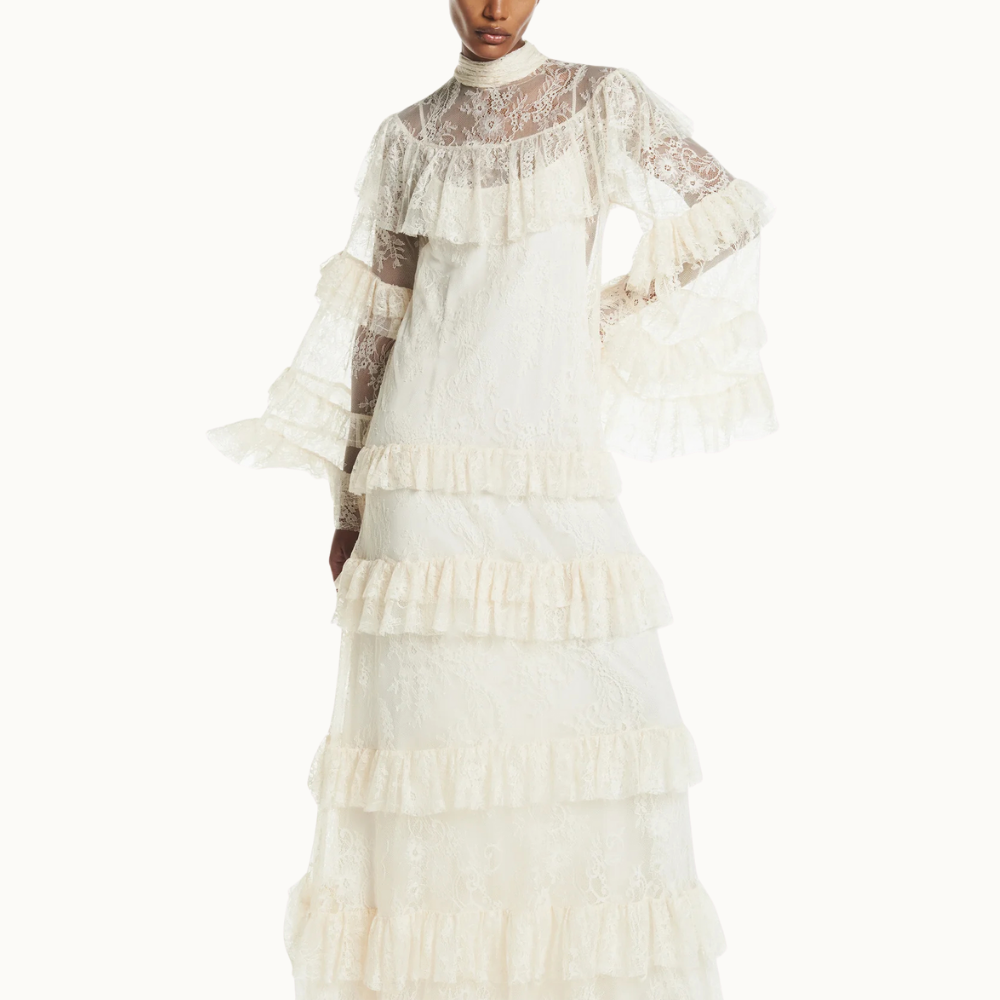 VESTIDO LONGO GOLA ALTA BABADOS RENDA