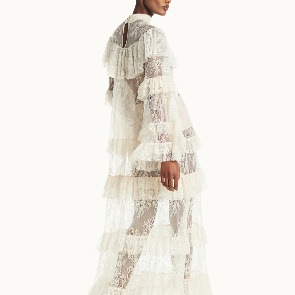 VESTIDO LONGO GOLA ALTA BABADOS RENDA