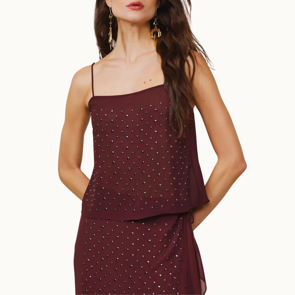 TOP DE GEORGETTE DE ALÇA BOHO COM APLICAÇÕES DE TACHA