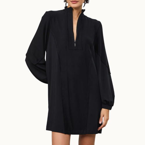 VESTIDO CURTO DETALHES AVESSO